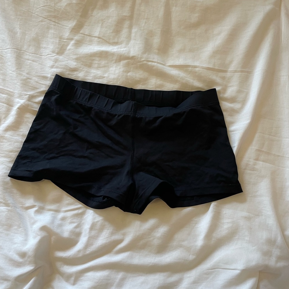 black dance shorts